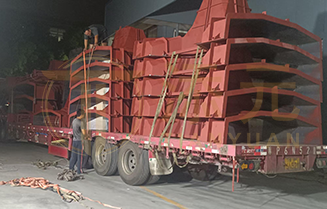 40トンおよび15トンのアクロポッド用鋼製型枠