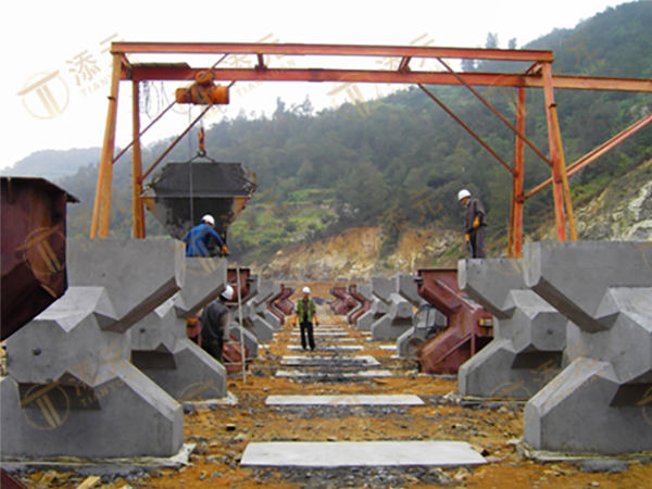 2004 温州（洞頭）中心漁港防波堤工事